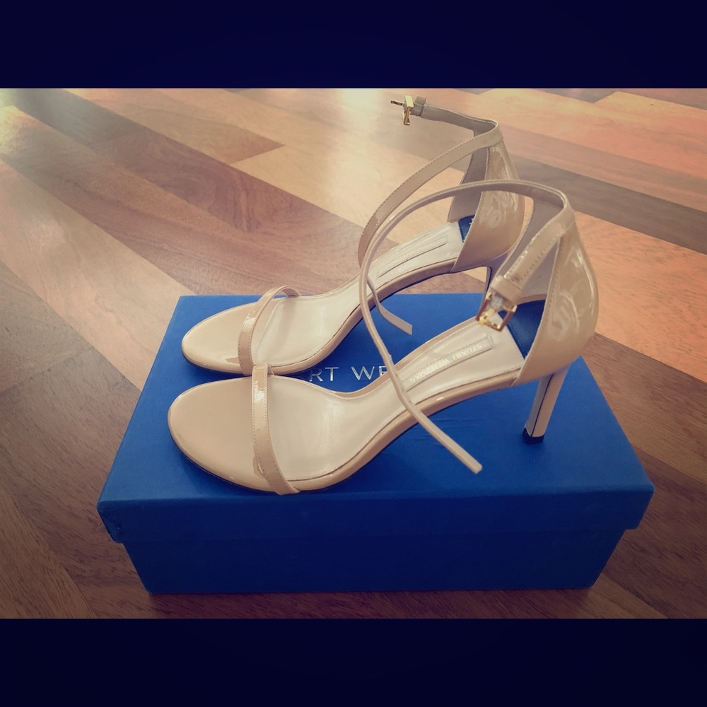 Stuart Weitzman Nudist Sandals in Patent Leather